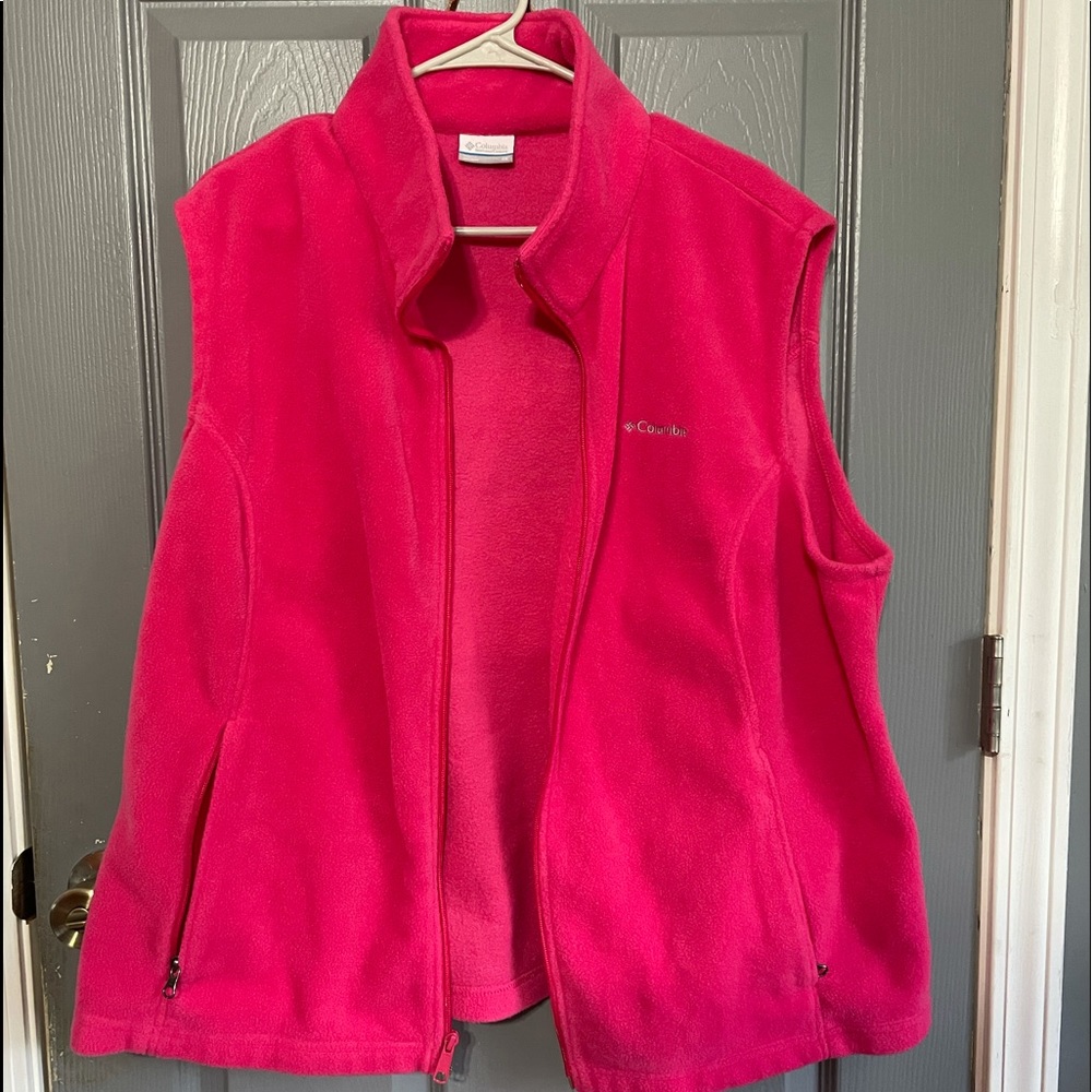 Women’s Columbia Vest